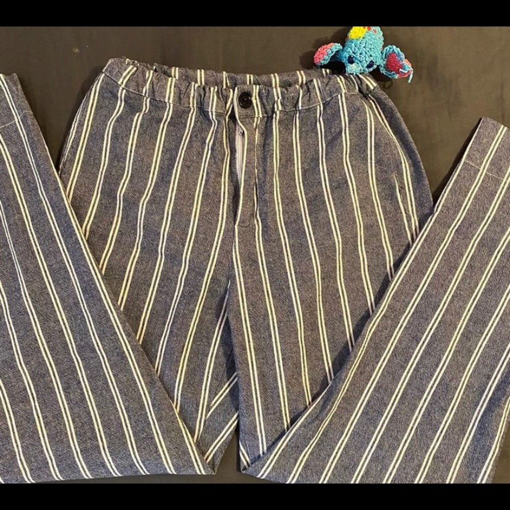 Pants - Picture 2 of 3